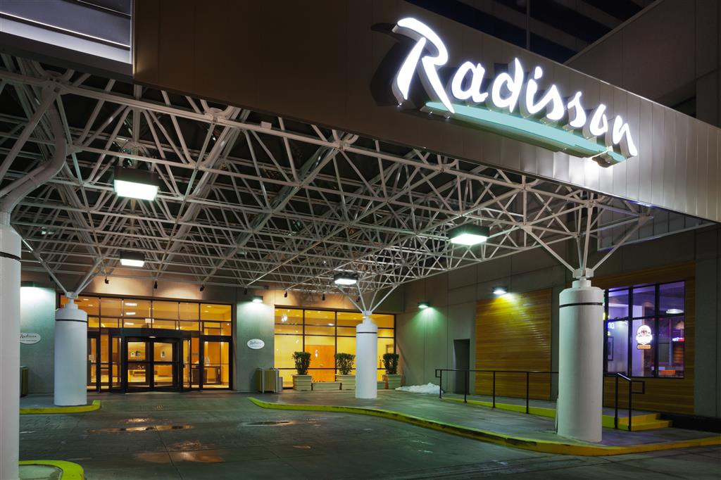 Radisson Hotel Downtown Salt Lake City , UT 84101 near Salt Lake City International Airport View Point 1