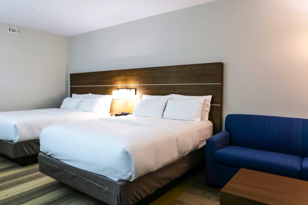 Holiday Inn Express & Suites Houston IAH - Beltway 8 , TX 77032 near George Bush Intercontinental Airport View Point 37