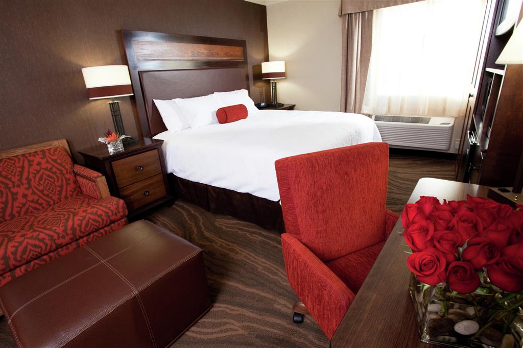 Hampton Inn & Suites Las Vegas Airport , NV 89119 near Mccarran International Airport View Point 19