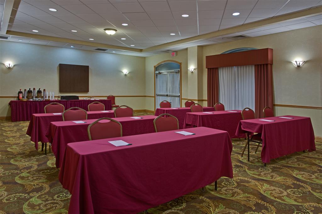 Country Inn & Suites by Radisson, Orlando Airport, FL , FL 32812 near Orlando International Airport View Point 6