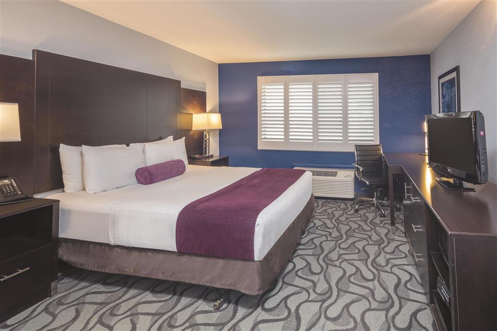 La Quinta by Wyndham San Jose Airport , CA 95131 near Norman Y. Mineta San Jose Intl Airport View Point 27