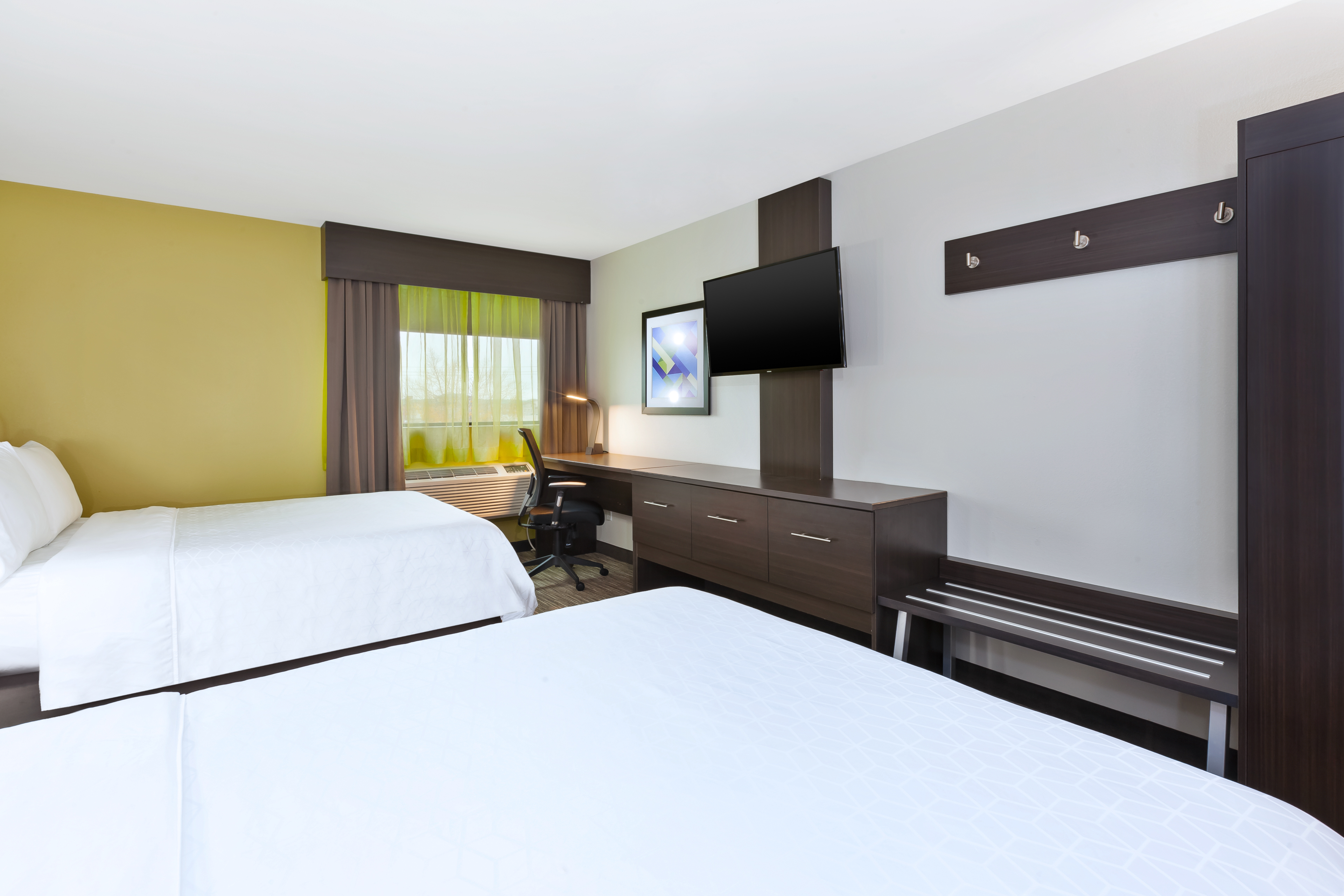 Holiday Inn Express Winnipeg Airport - Polo Park, an IHG Hotel , MB R3H 0B3 near Winnipeg James Armstrong Richardson International Airport View Point 28