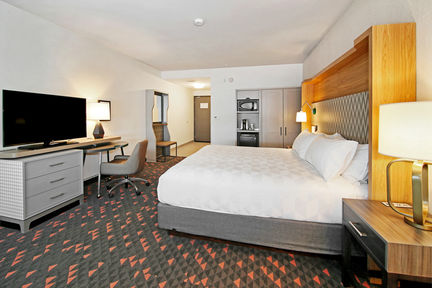 Holiday Inn Hotel & Suites - Calgary Airport North, an IHG Hotel , AB T3J 5E1 near Calgary International Airport View Point 41