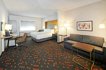 Holiday Inn Hotel & Suites - Calgary Airport North, an IHG Hotel , AB T3J 5E1 near Calgary International Airport View Point 46