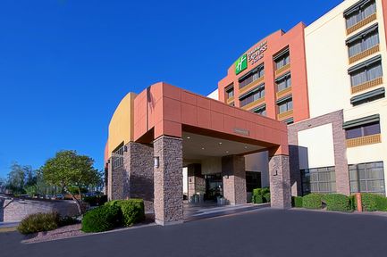 Holiday Inn Express Hotel & Suites Tempe, an IHG Hotel , AZ 85283 near Sky Harbor International Airport View Point 1