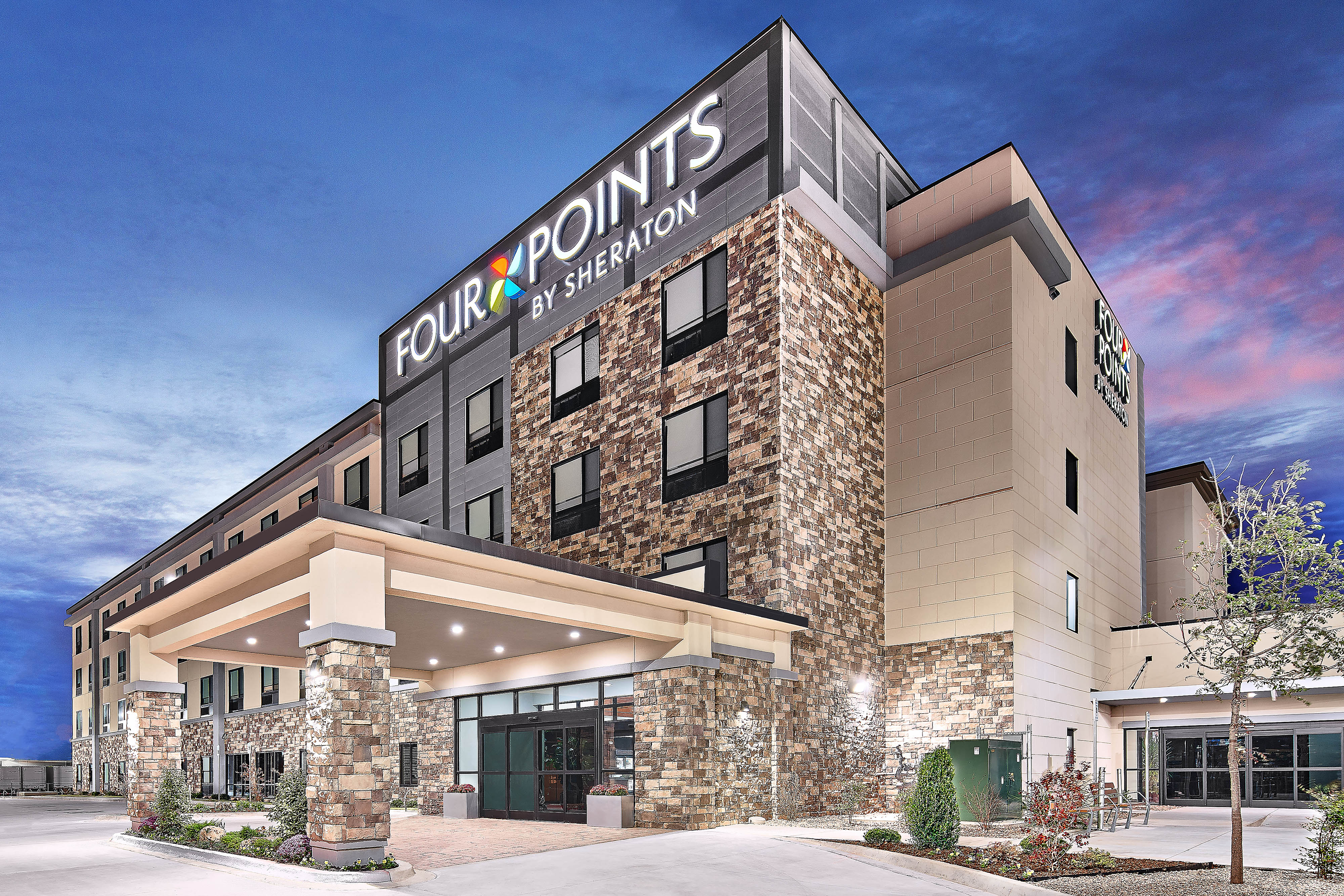 Four Points by Sheraton Oklahoma City Airport , OK 73128 near Will Rogers World Airport View Point 4