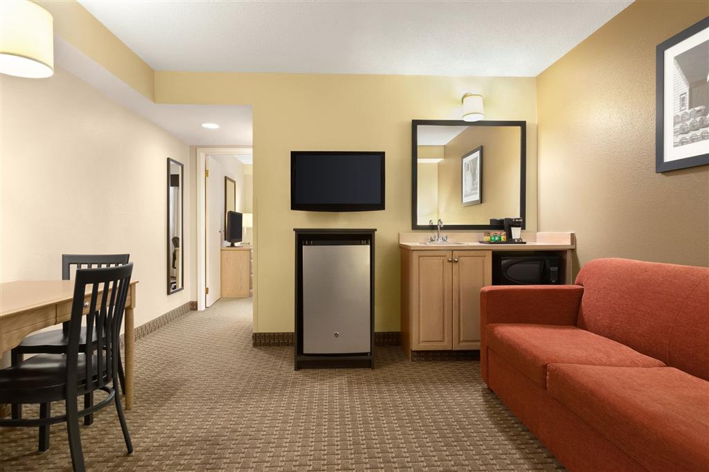 Travelodge Suites by Wyndham Moncton , NB E1G 2J5 near Greater Moncton Intl View Point 9