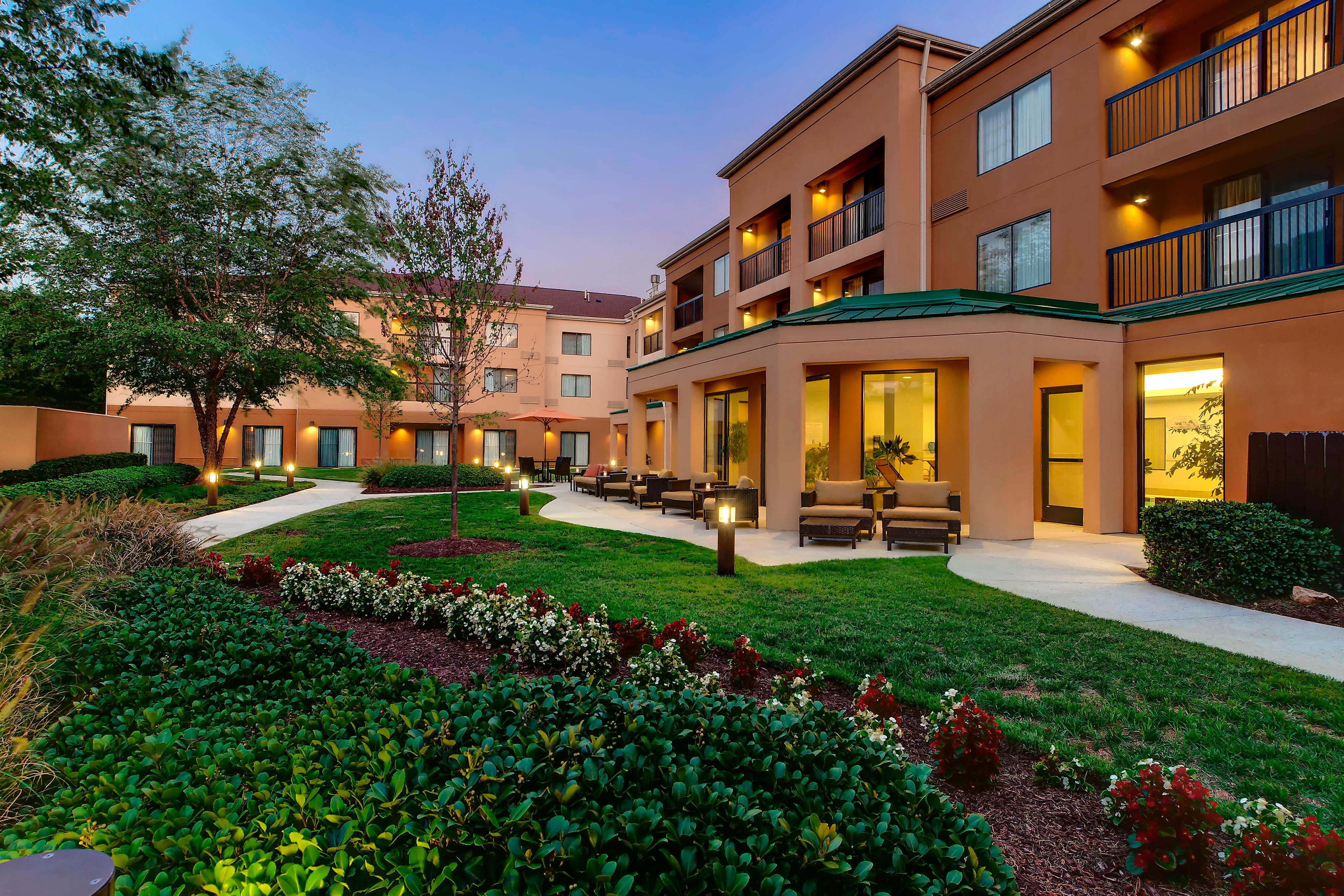 Courtyard By Marriott Richmond Airport