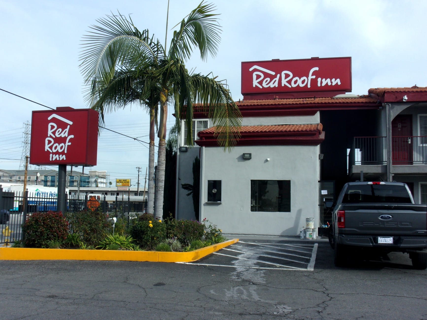 Red Roof Inn Bellflower