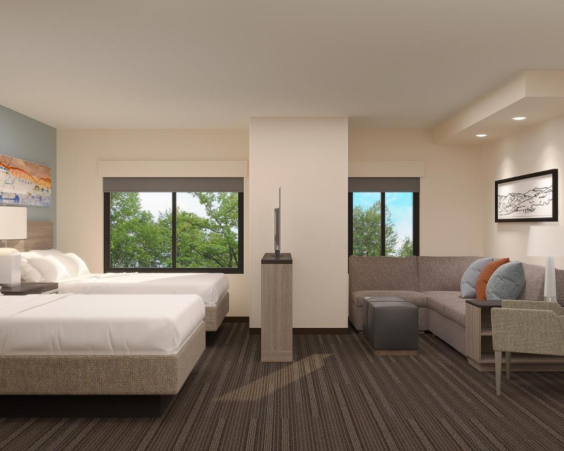 Hyatt House Sacramento Airport / Natomas , CA 95834 near Sacramento International Airport View Point 3