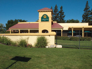 La Quinta Inn Sacramento Downtown , CA 95814 near Sacramento International Airport View Point 1