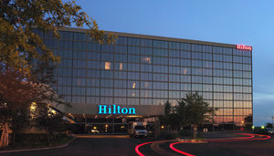 Hilton Kansas City Airport