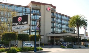 Oakland Executive Hotel