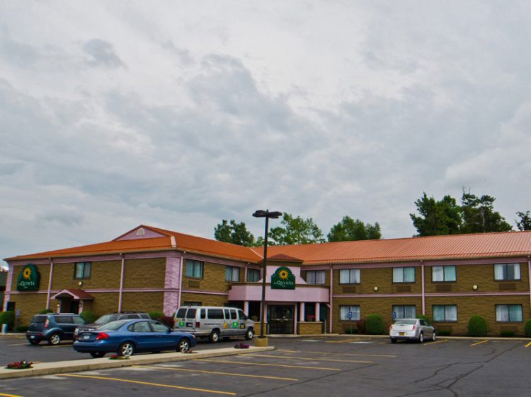 La Quinta Inn Buffalo Airport