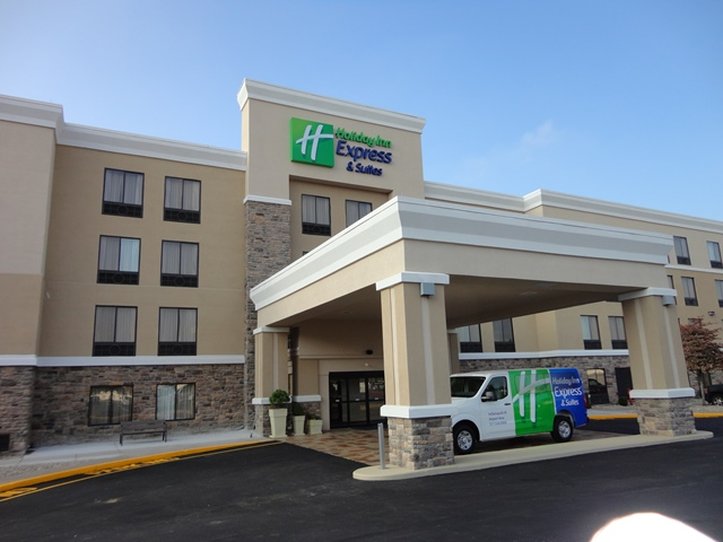 Holiday Inn Express West