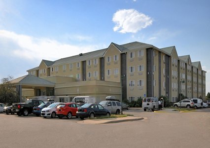 Quality Inn & Suites Denver Airport - Gateway Park , Co 80011 near Denver International Airport (succeeded Stapleton Airport) View Point 1