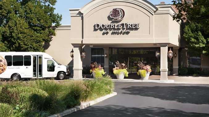 Doubletree Chicago Alsip , IL 60803 near Midway International Airport View Point 1