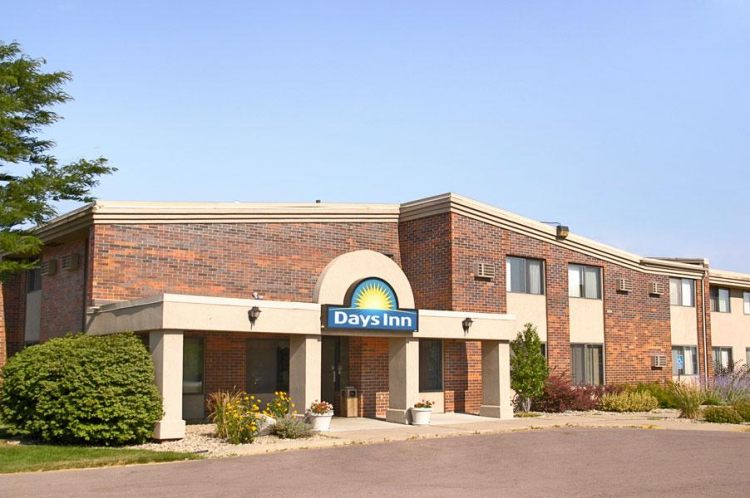 Days Inn Sioux Falls Airport