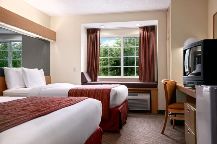 Microtel Inn By Wyndham Charlotte Airport , NC 28208 near Charlotte/douglas International Airport View Point 5