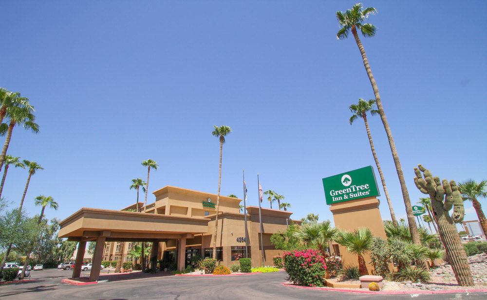 Greentree Inn And Suites Phoenix Sky Harbor