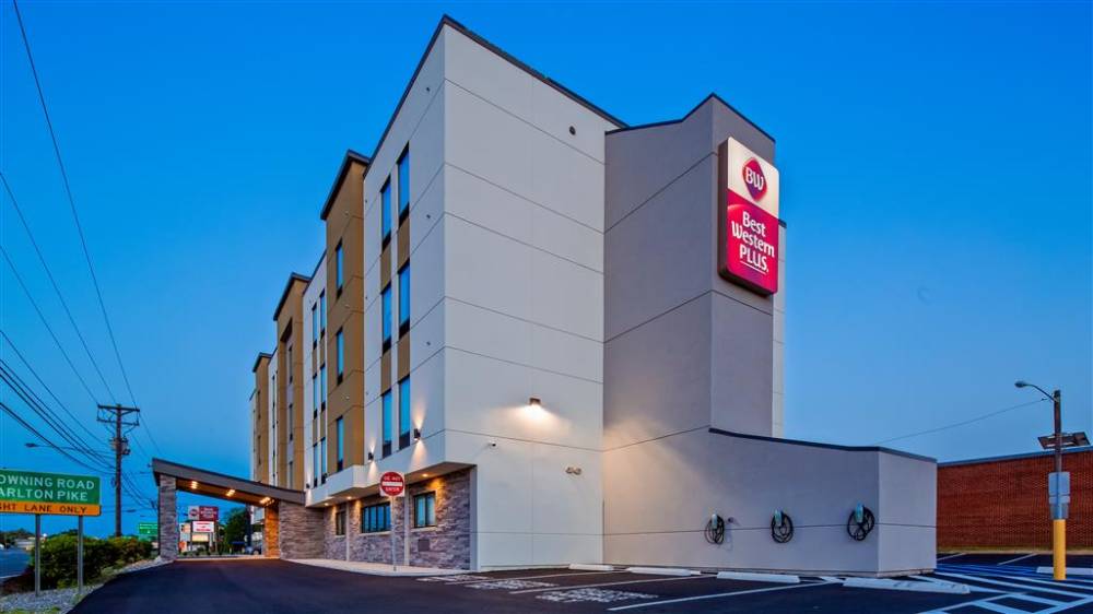 Best Western Plus Philadelphia-pennsauken Hotel 1