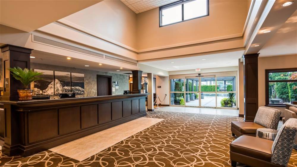 Best Western Plus Pitt Meadows Inn & Suites 4