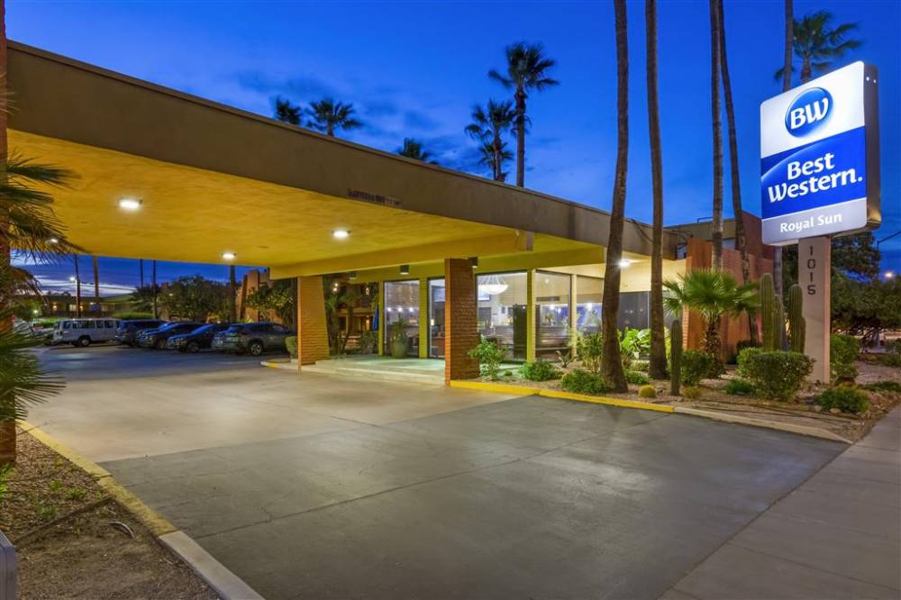 Best Western Royal Sun Inn & Suites 1