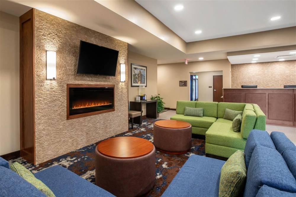 Comfort Inn And Suites Ames Near Isu Campus 5