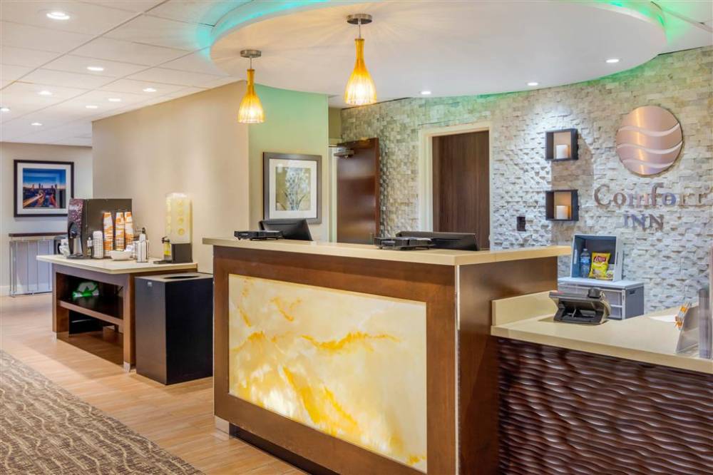 Comfort Inn Atlanta Airport 6