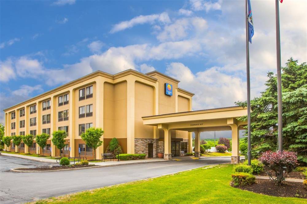 Comfort Inn Latham - Albany North 2