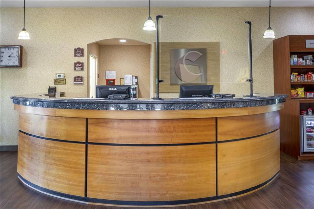 Comfort Suites Eugene 5