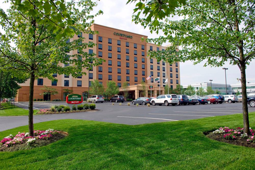 Courtyard By Marriott Boston Billerica Bedford 4