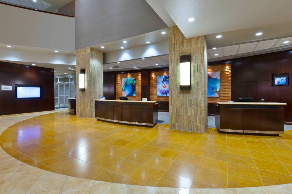 Courtyard By Marriott Omaha La Vista 8