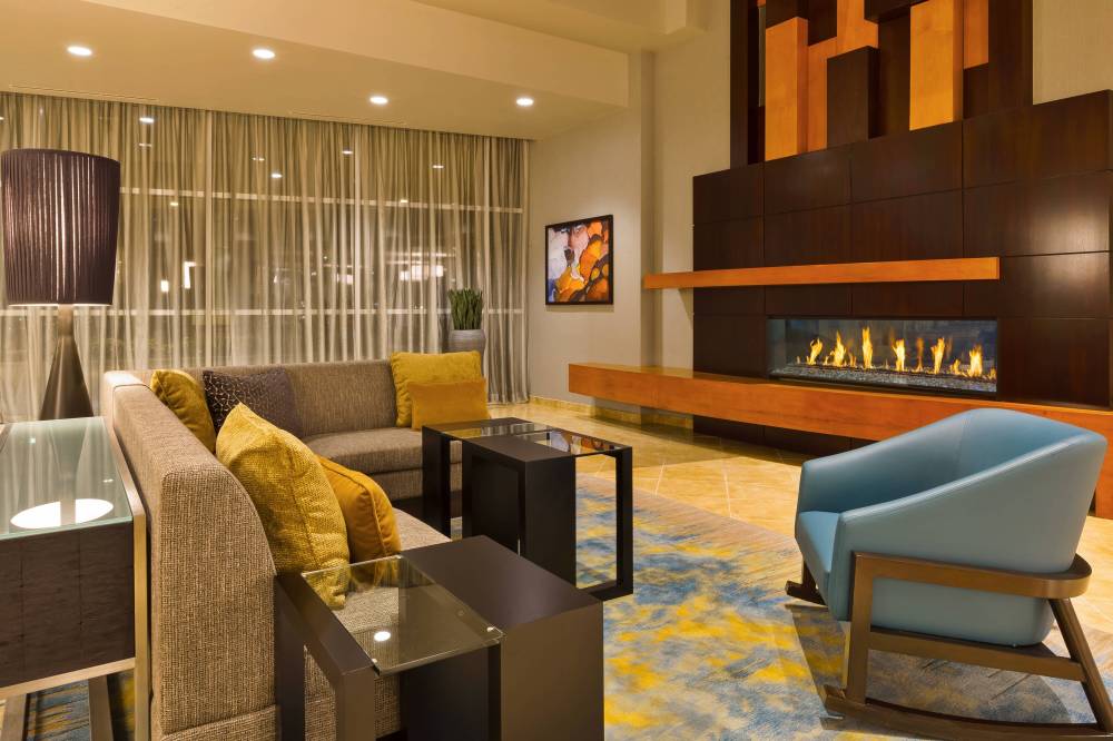 Courtyard By Marriott Omaha La Vista 9