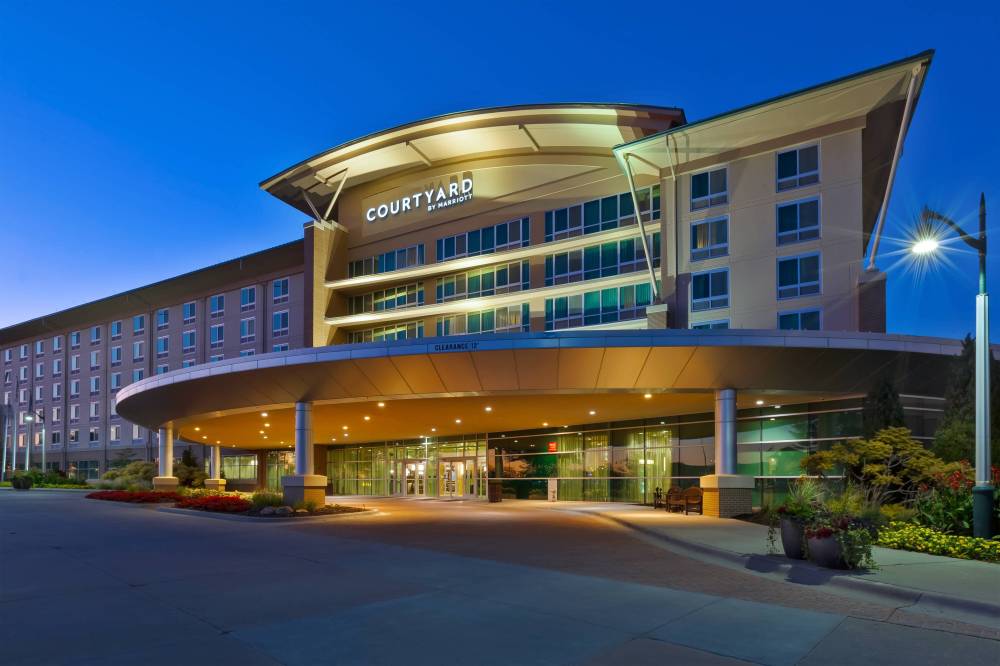 Courtyard By Marriott Omaha La Vista 6