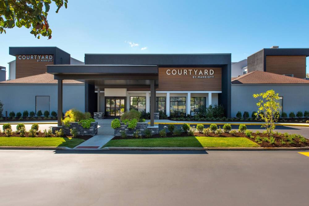 Courtyard By Marriott Philadelphia Devon Villanova 6