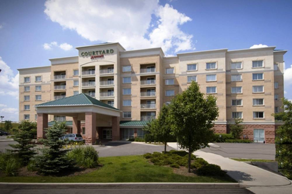 Courtyard By Marriott Toronto Vaughan 5