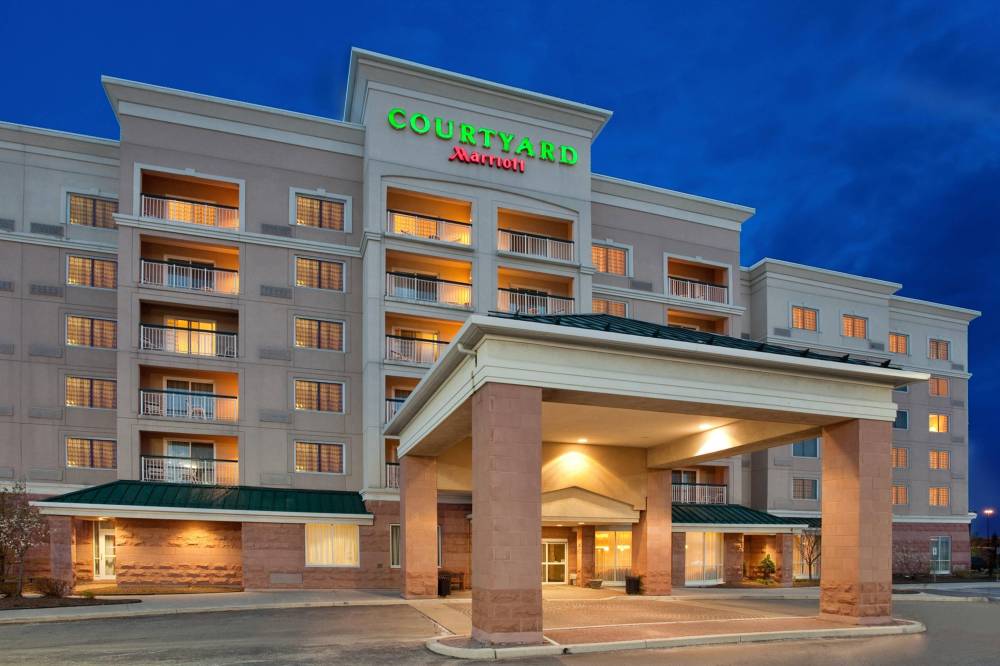 Courtyard By Marriott Toronto Vaughan 6