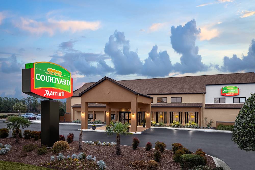 Courtyard By Marriott Wilmington Wrightsville Beach 4