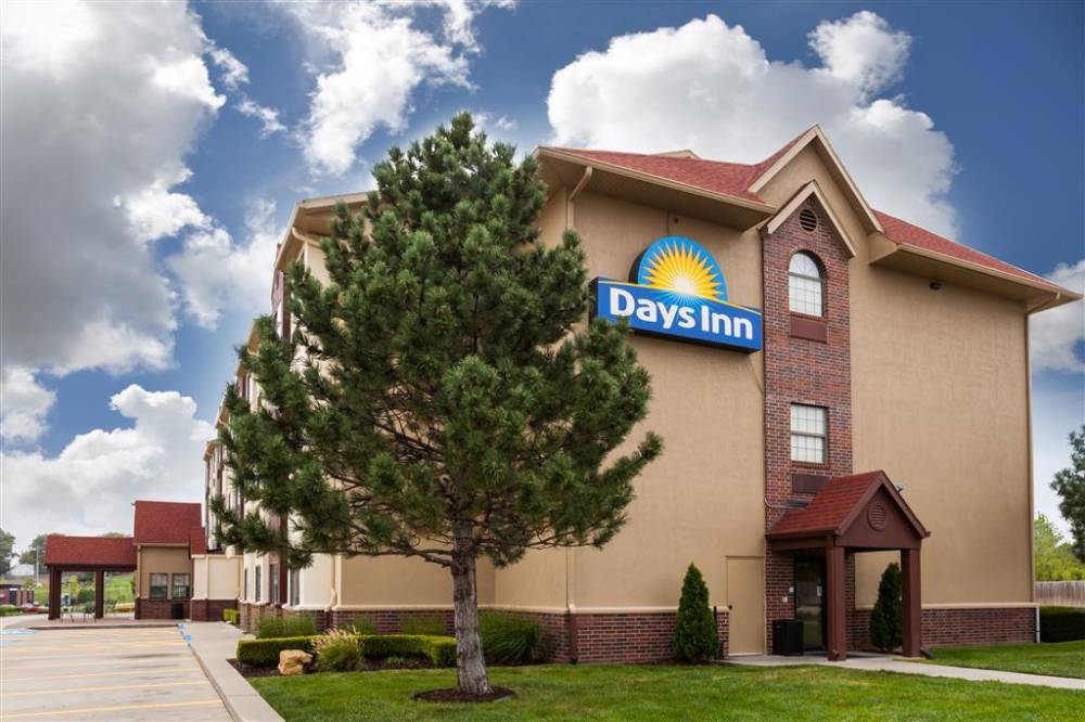 Days Inn By Wyndham Near Kansas Speedway 2