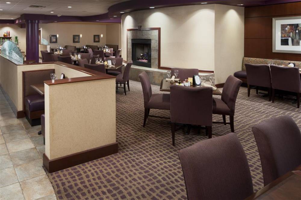 Doubletree Suites By Hilton Cincinnati - Blue Ash 6