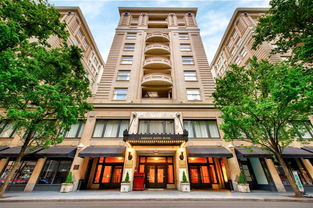 Embassy Suites By Hilton Portland-downtown 1