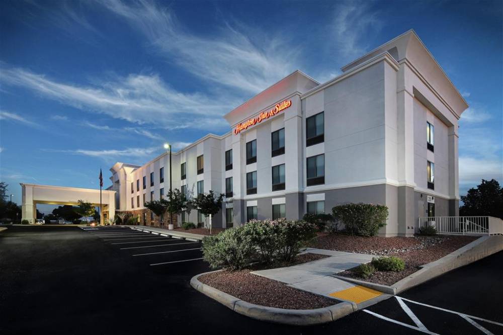 Hampton Inn & Suites Tucson East/williams Center, Az 1