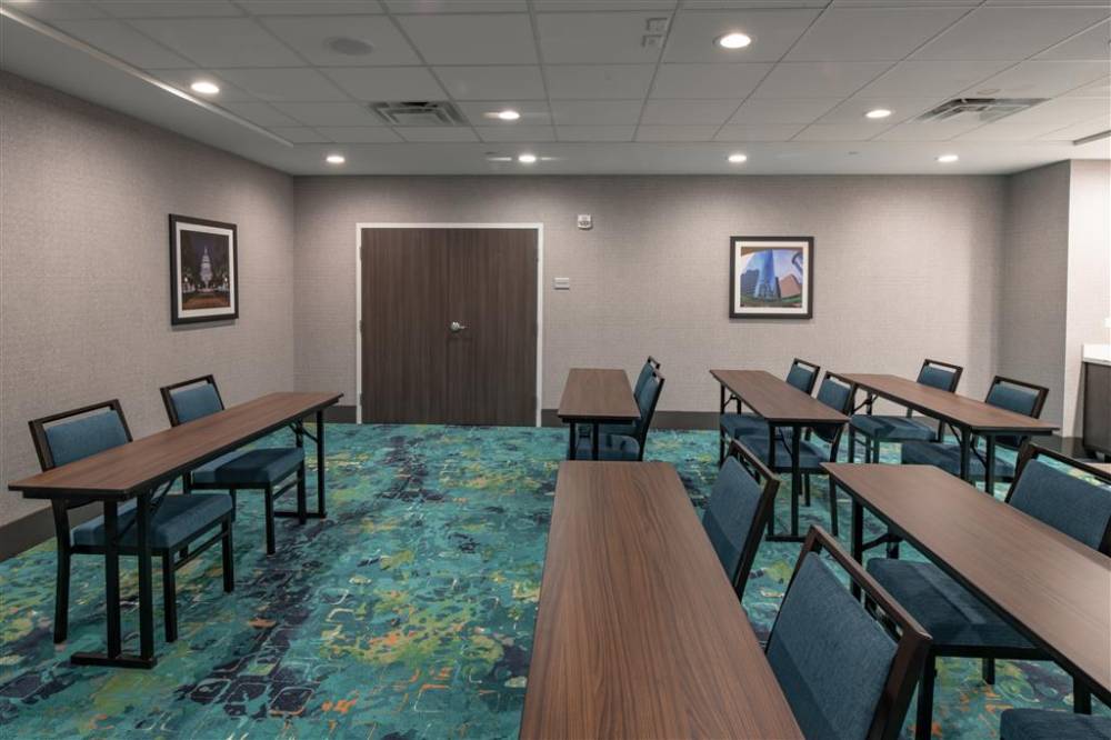 Hampton Inn And Suites Dallas/plano Cen 2