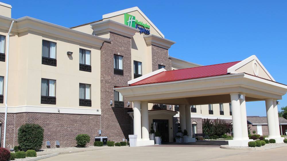 Holiday Inn Exp Stes Shelbyvil 4