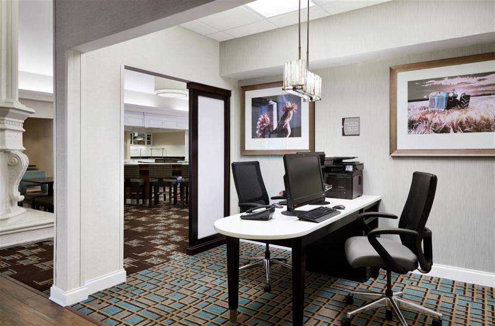 Homewood Suites By Hilton Champaign-urbana 4