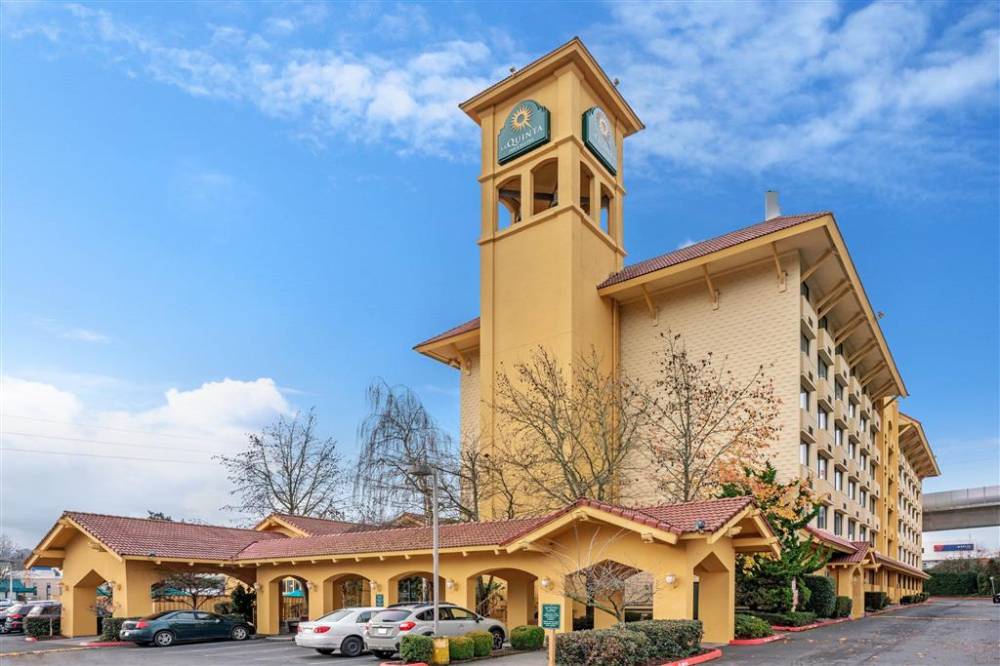 La Quinta Inn Seattle Seatac 1