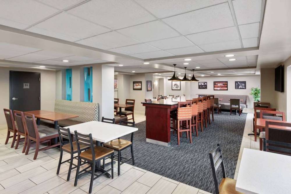 La Quinta Inn & Suites By Wyndham Goodlettsville - Nashville 5