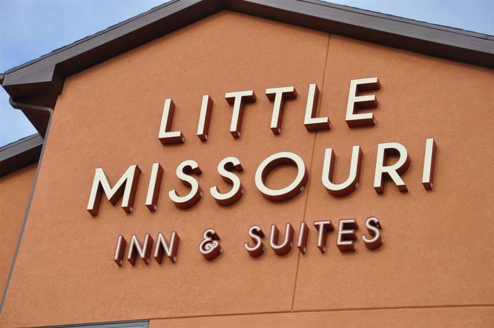 Little Missouri Inn And Suites Watford City 1