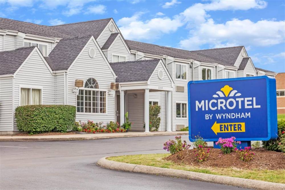 Microtel Inn & Suites By Wyndham Lexington 2